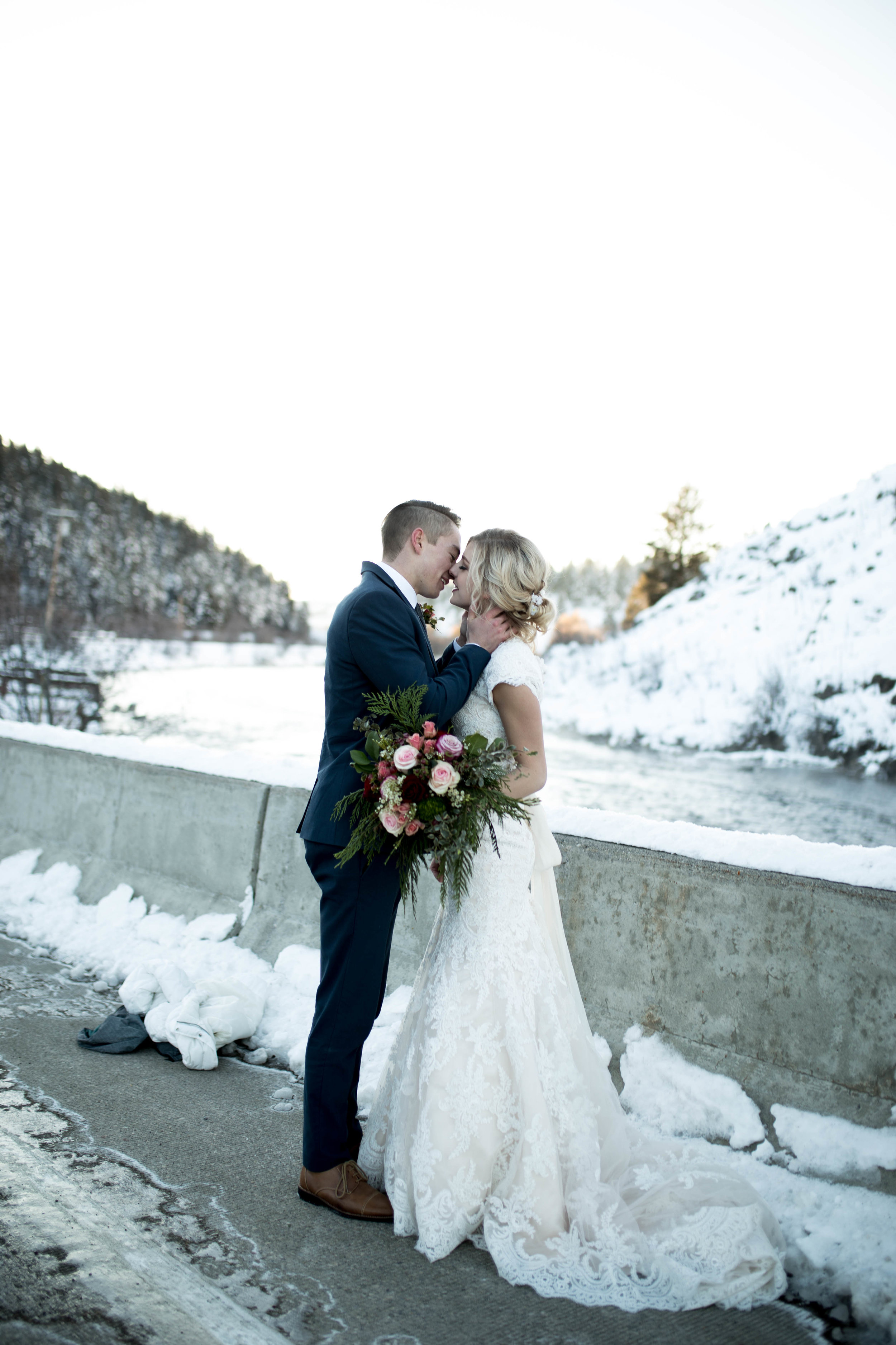 WinterWeddingBridalsTarghee (36 of 121).jpg