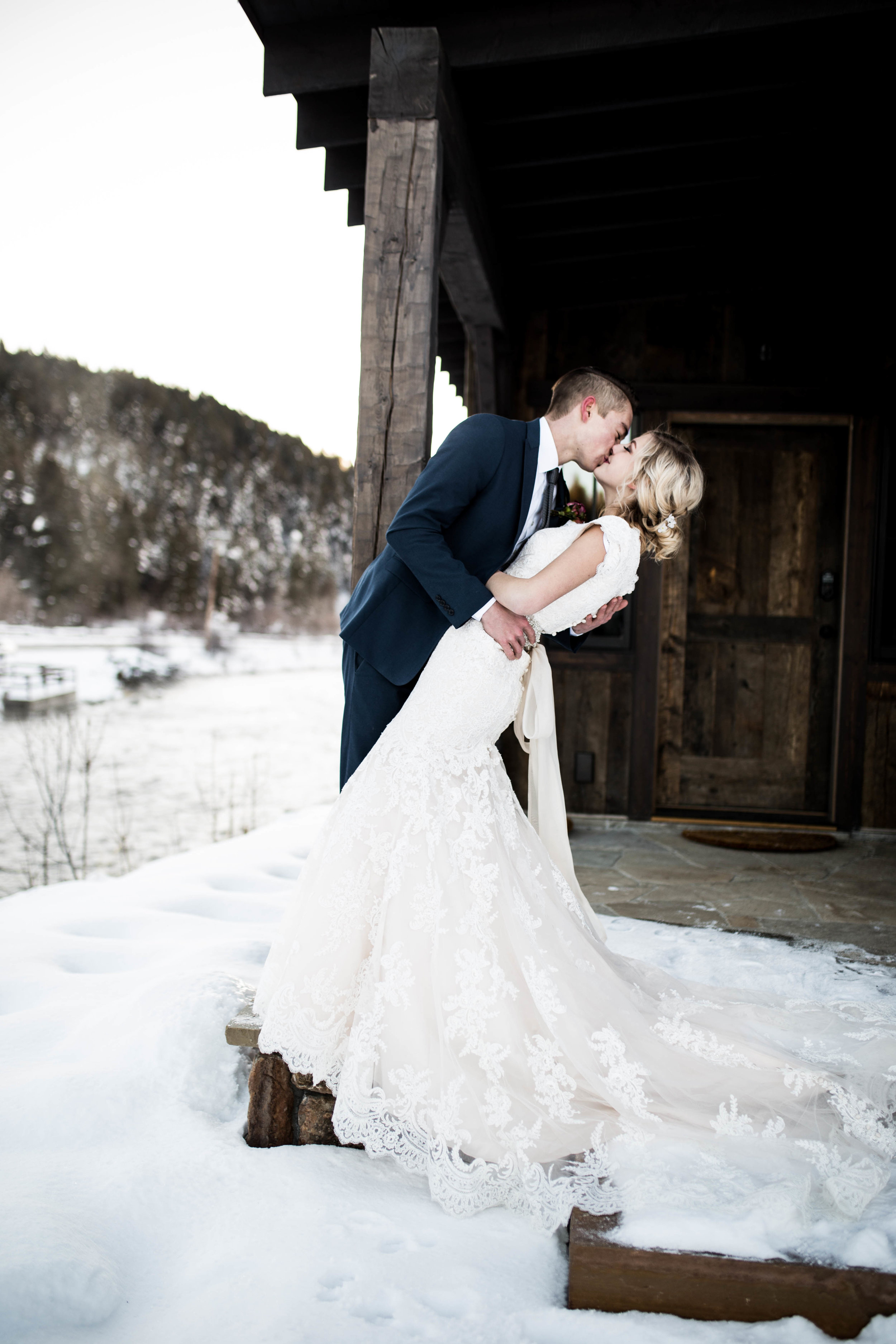 WinterWeddingBridalsTarghee (63 of 121).jpg