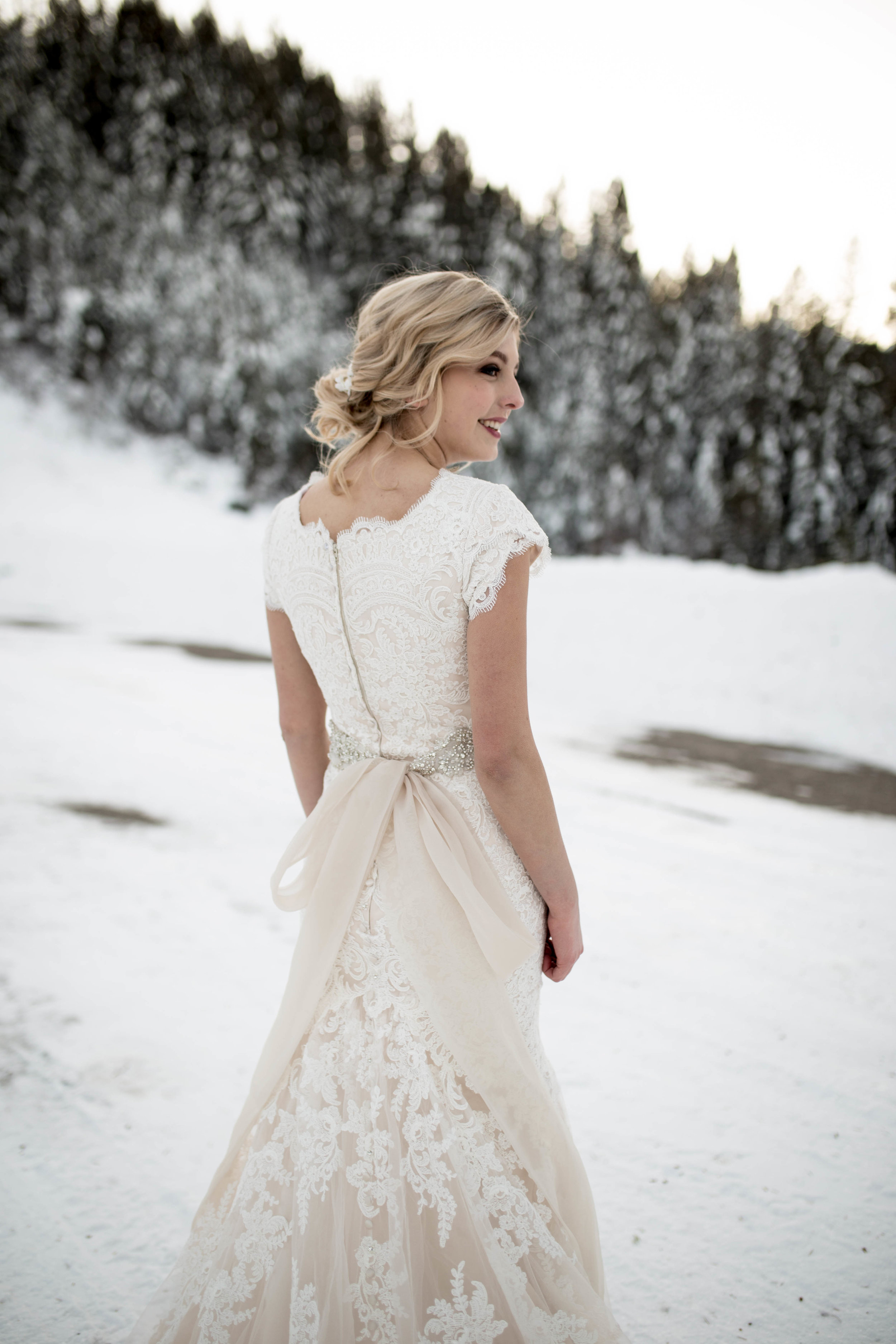 WinterWeddingBridalsTarghee (97 of 121).jpg