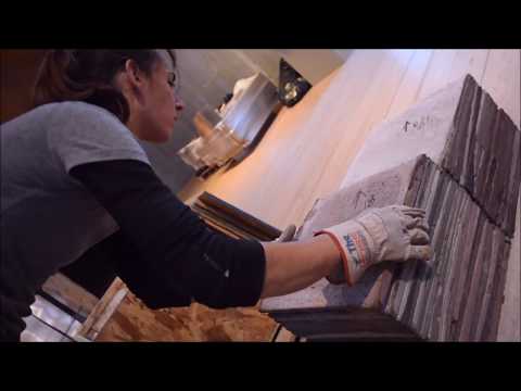 Installing solo exhibition "STACKED"