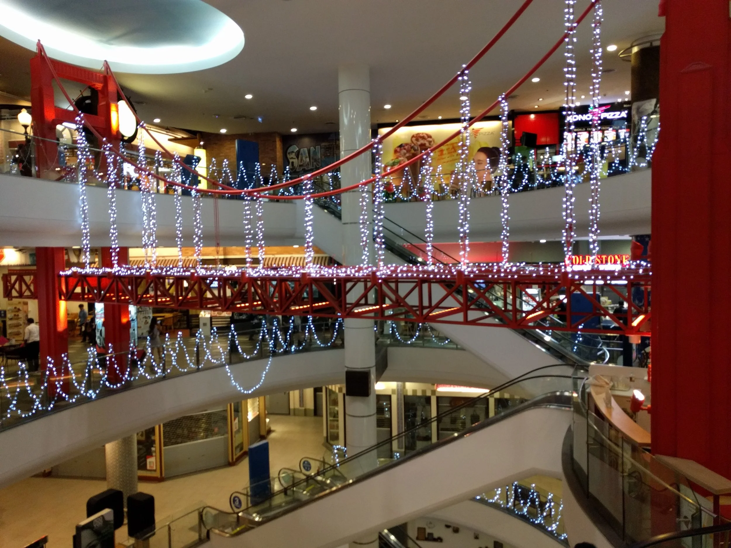 Terminal 21