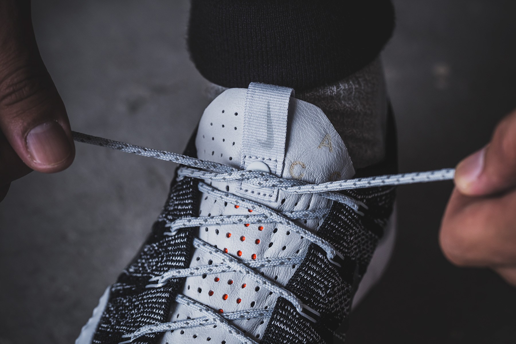 nikelab-acg-lupinek-flyknit-low-closer-look-3.jpg
