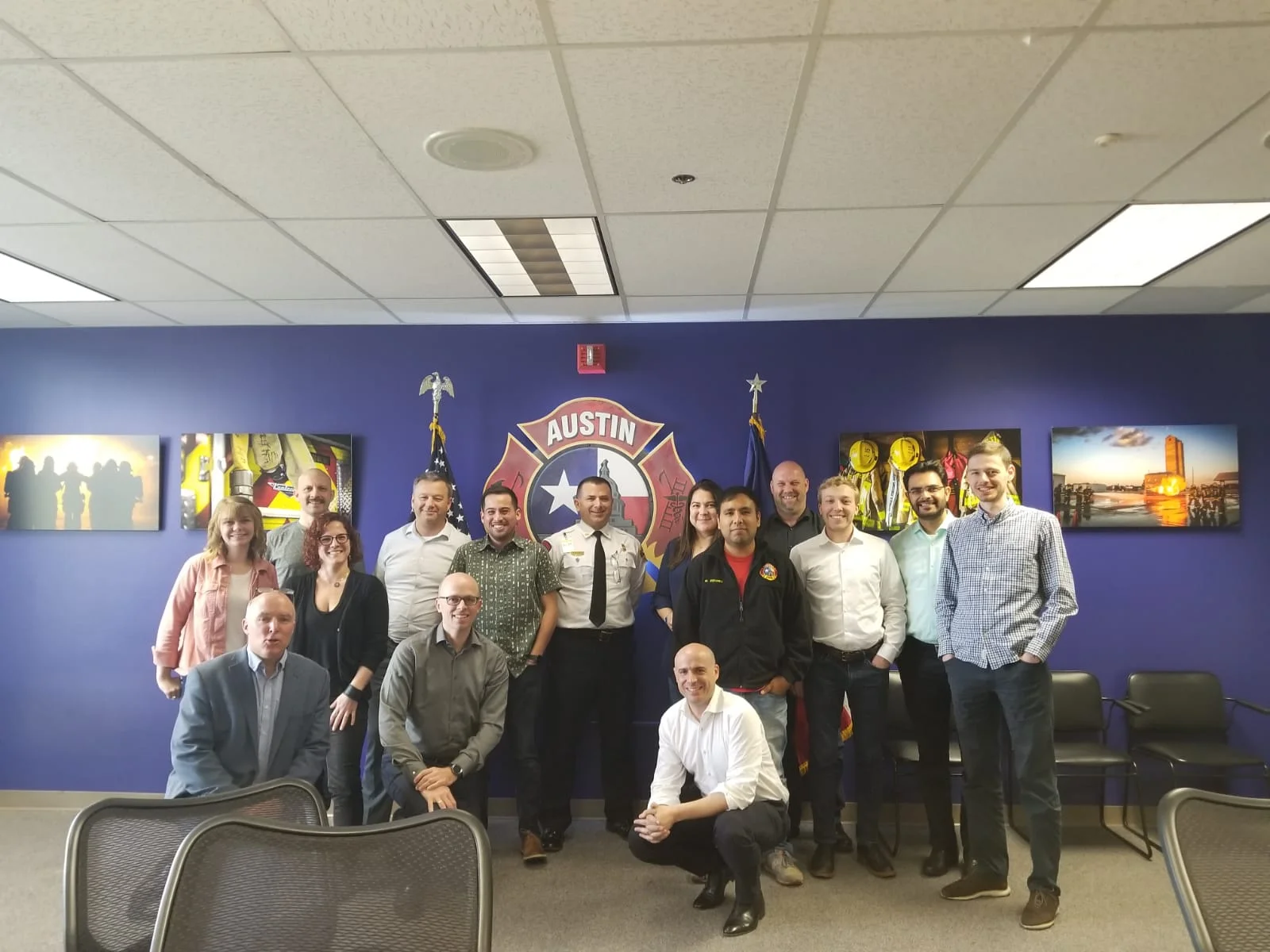 Exchanging notes with the Austin Fire Department, a great Qlik customer!