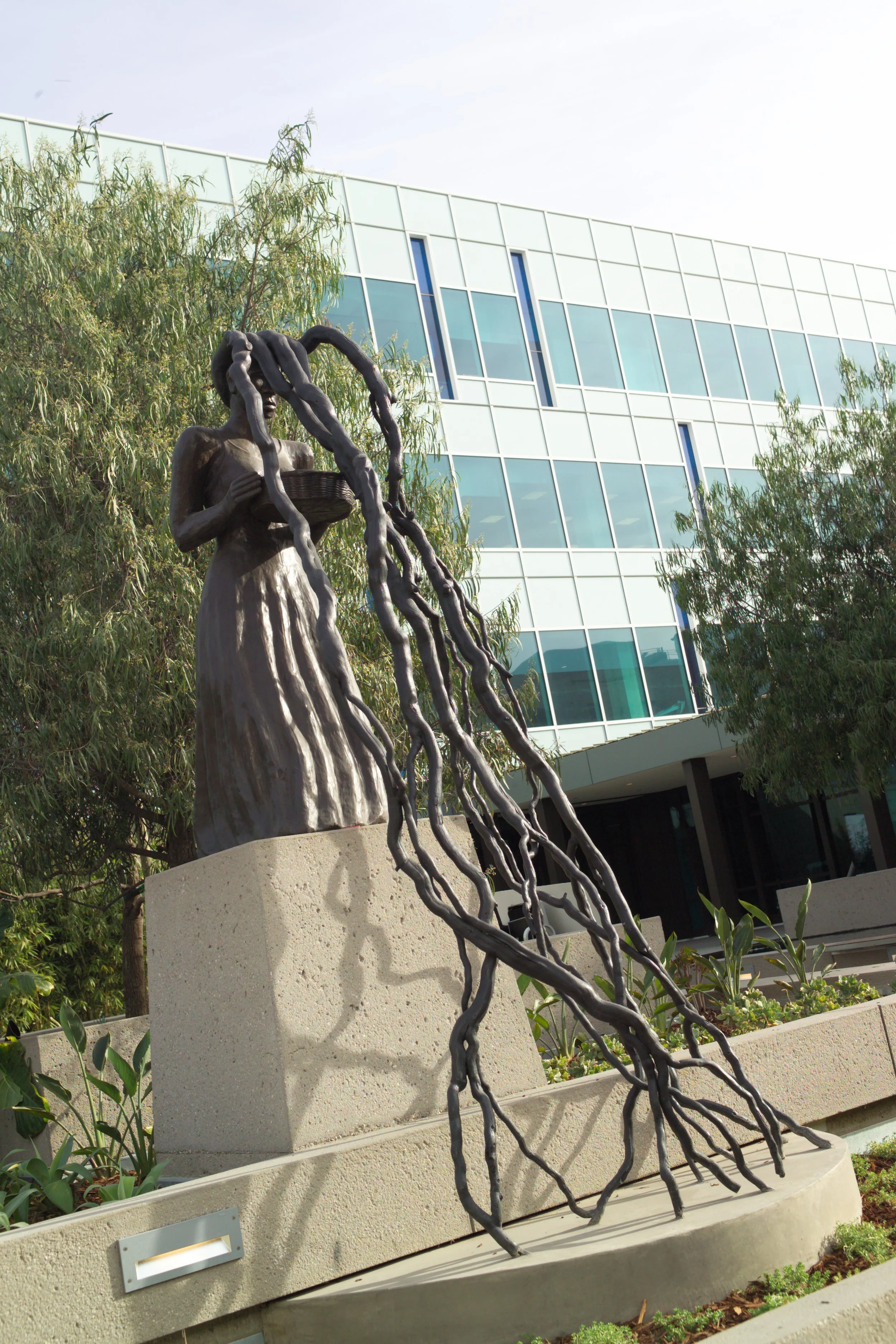 Conjure , Alison Saar Bronze
