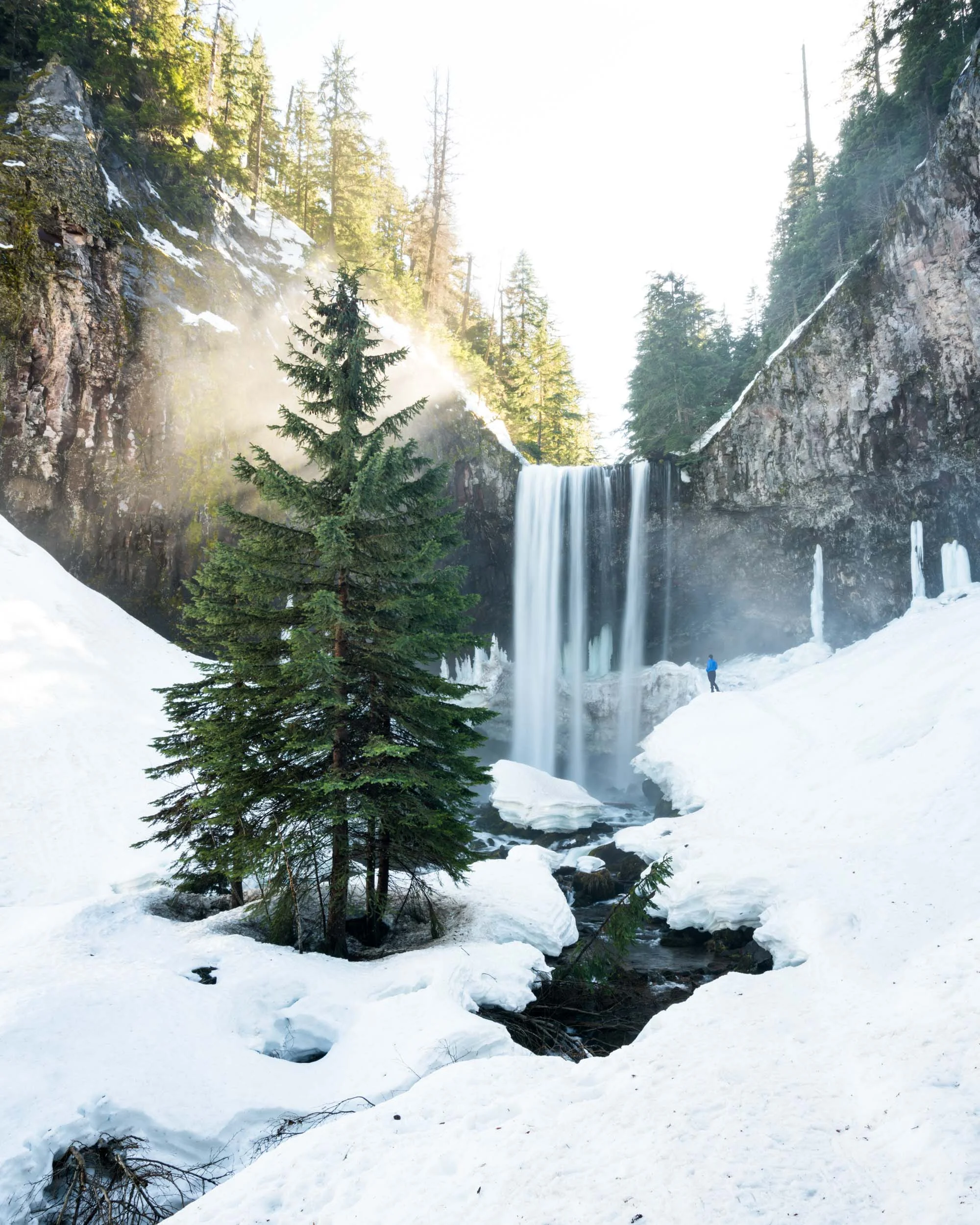 billy-dekom-mount-hood-oregon.jpg