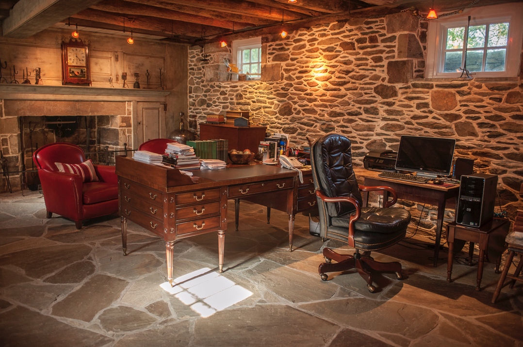  Alan Croft's office. 