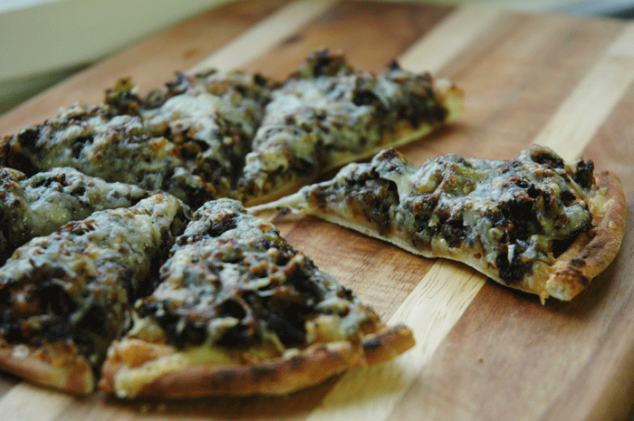 Roasted Garlic + Broccoli Pita