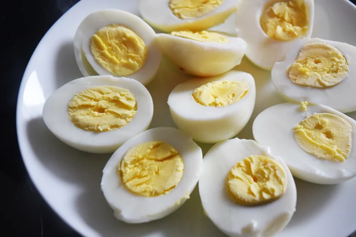 deviled-eggs-cocobacon-3.jpg