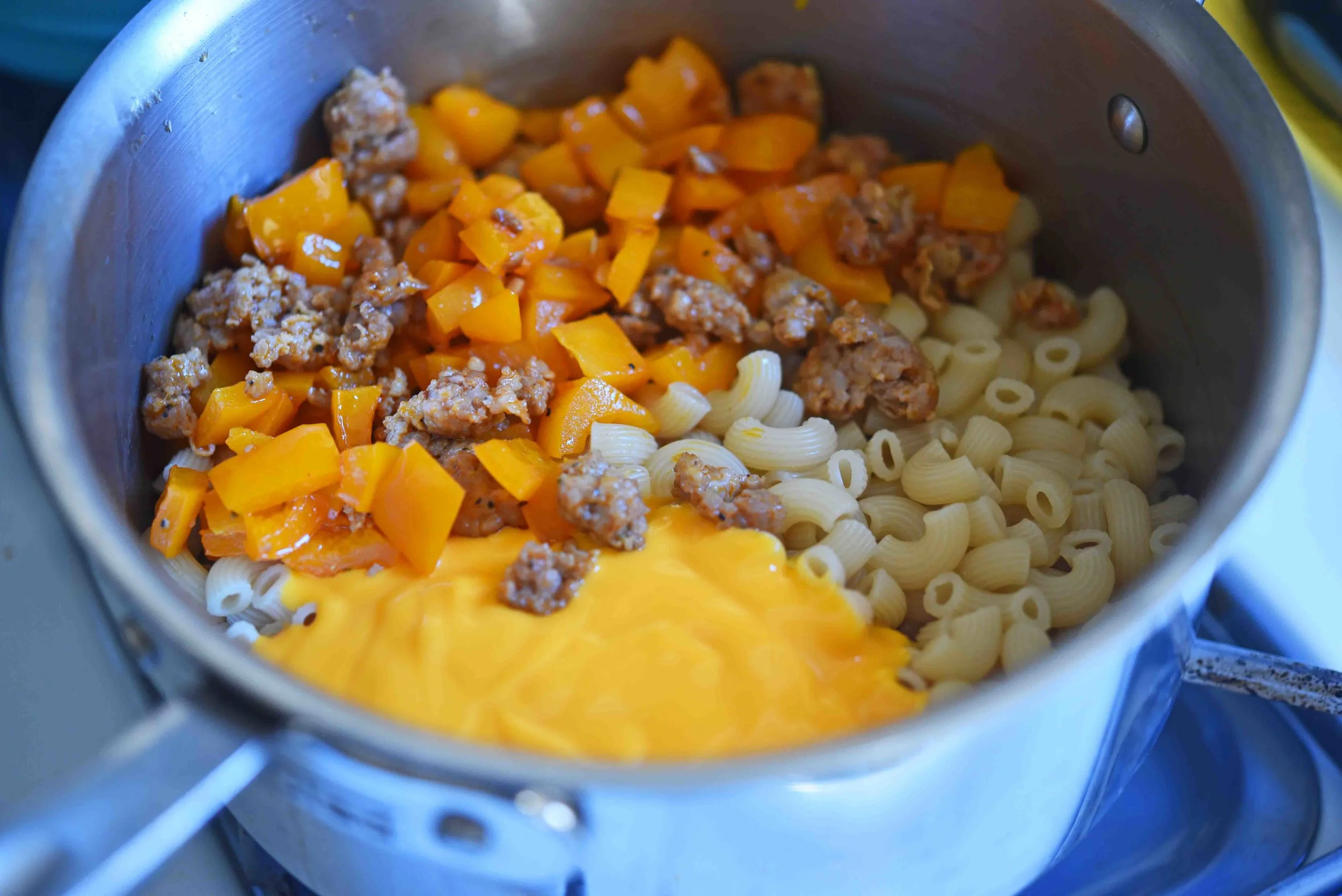 Sausage and Pepper Boxed Mac and Cheese 3.jpg