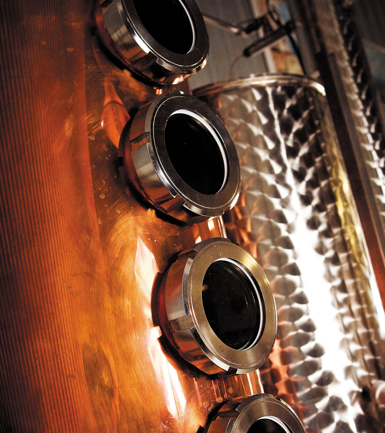 ARTISAN CRAFTED - BATCH DISTILLED