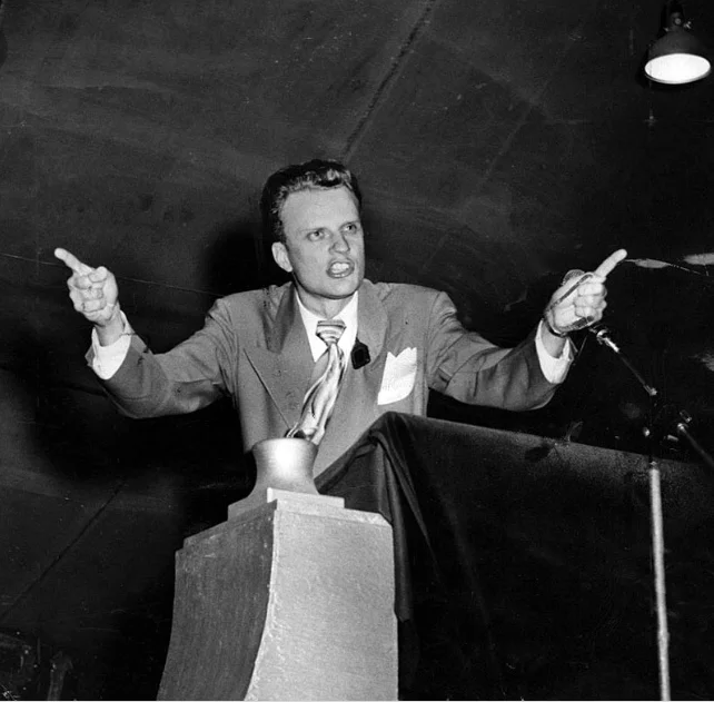 Photo https://billygraham.org/gallery/