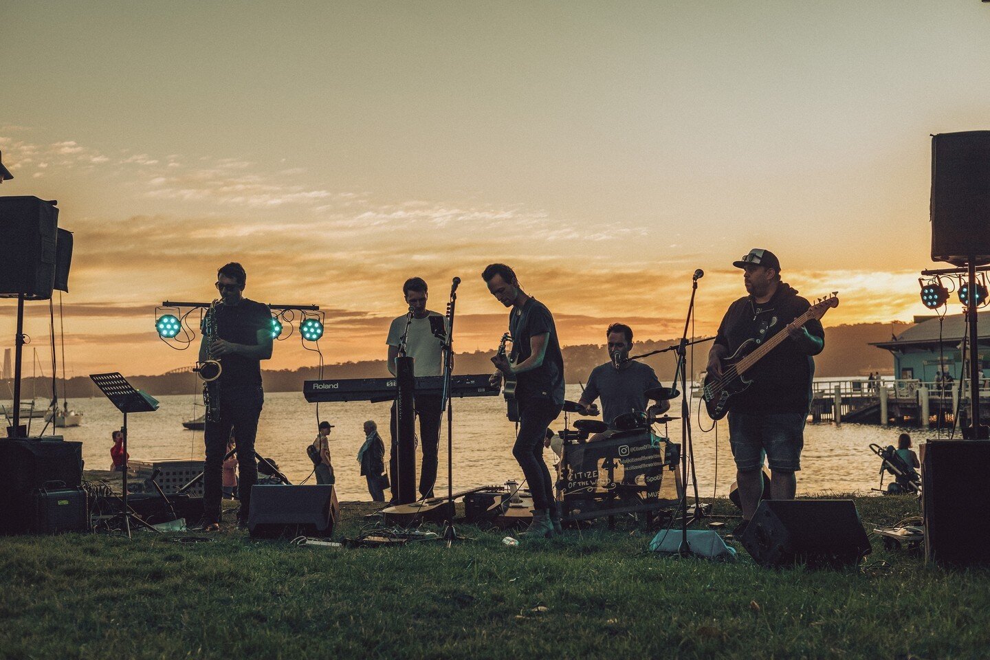 Warm summer days make for good outdoor jams!
.
.
.
.
.
#music #openair #livemusic #sunset #harbour #summernights #summer #jam #outdoor #musicians #gig #vibes #sunsetvibes #amazinglocation #popup #popupmusic