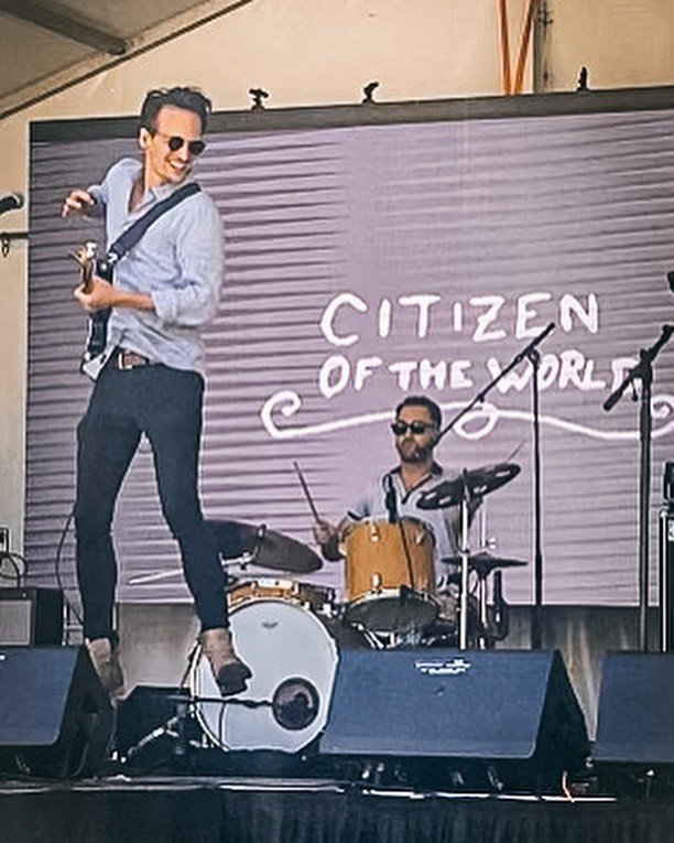 Wooooooohoooo🤘
We had such a blast at the @oceanloversfestival on Sunday in our very own @bondipavilionofficial 
Super grateful to have been a part of this event! 🙏
📷 @bravenotbroken_ with the best shots (as always ❤️)
.
.
.
.
.

#indiemusic #musi