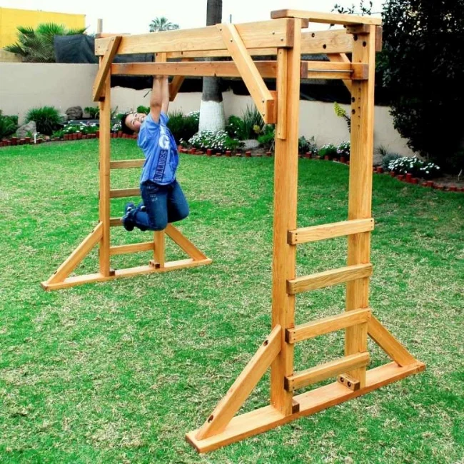 More adventuresome children should be redirected to quieter activities when they become too tired to play safely.