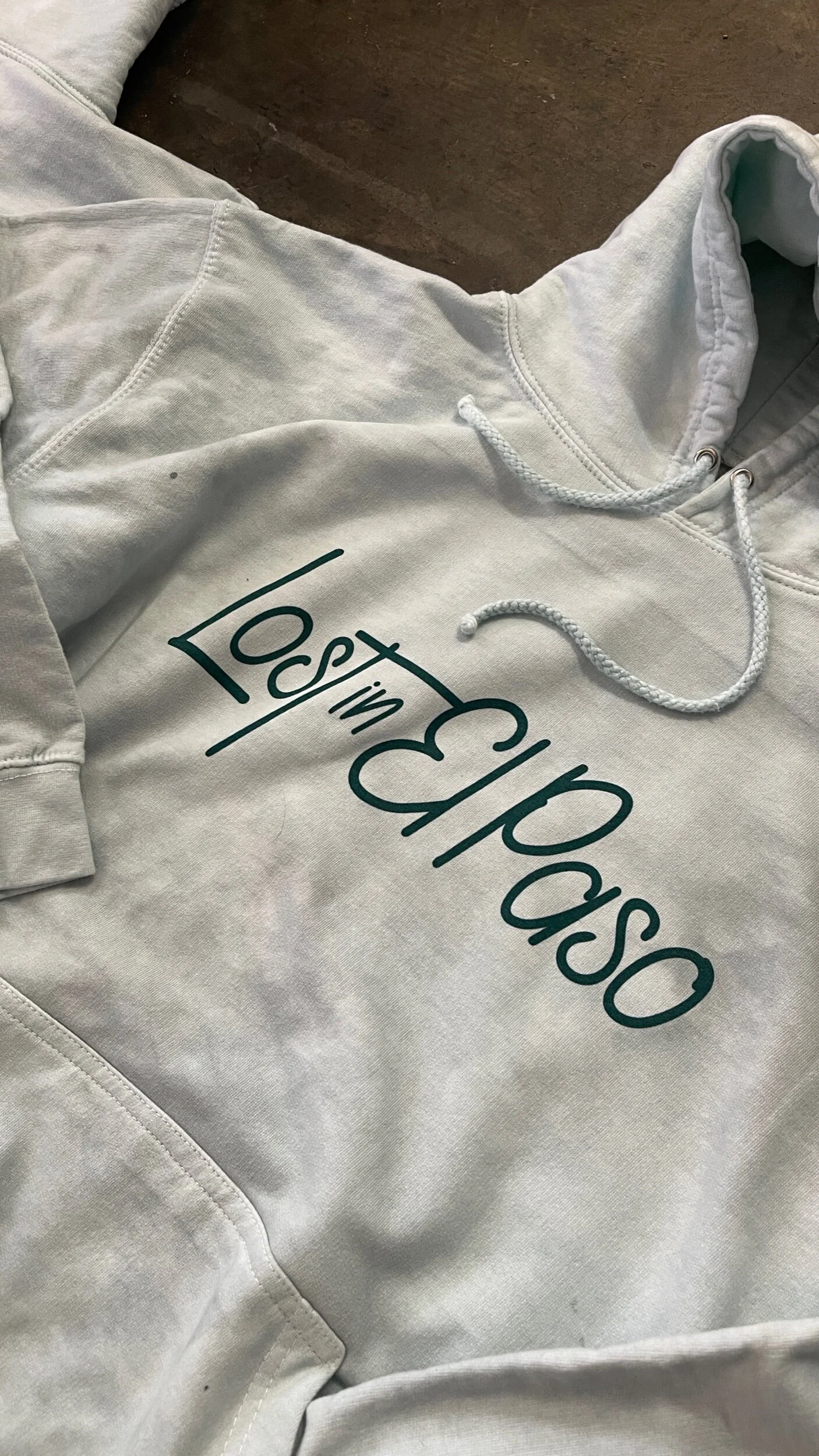 BF2587FC-6C8C-4882-9B33-F2CB97560596