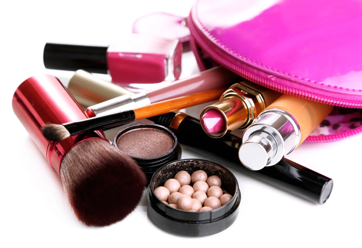 HOW TO SPRING CLEAN YOUR MAKEUP BAG