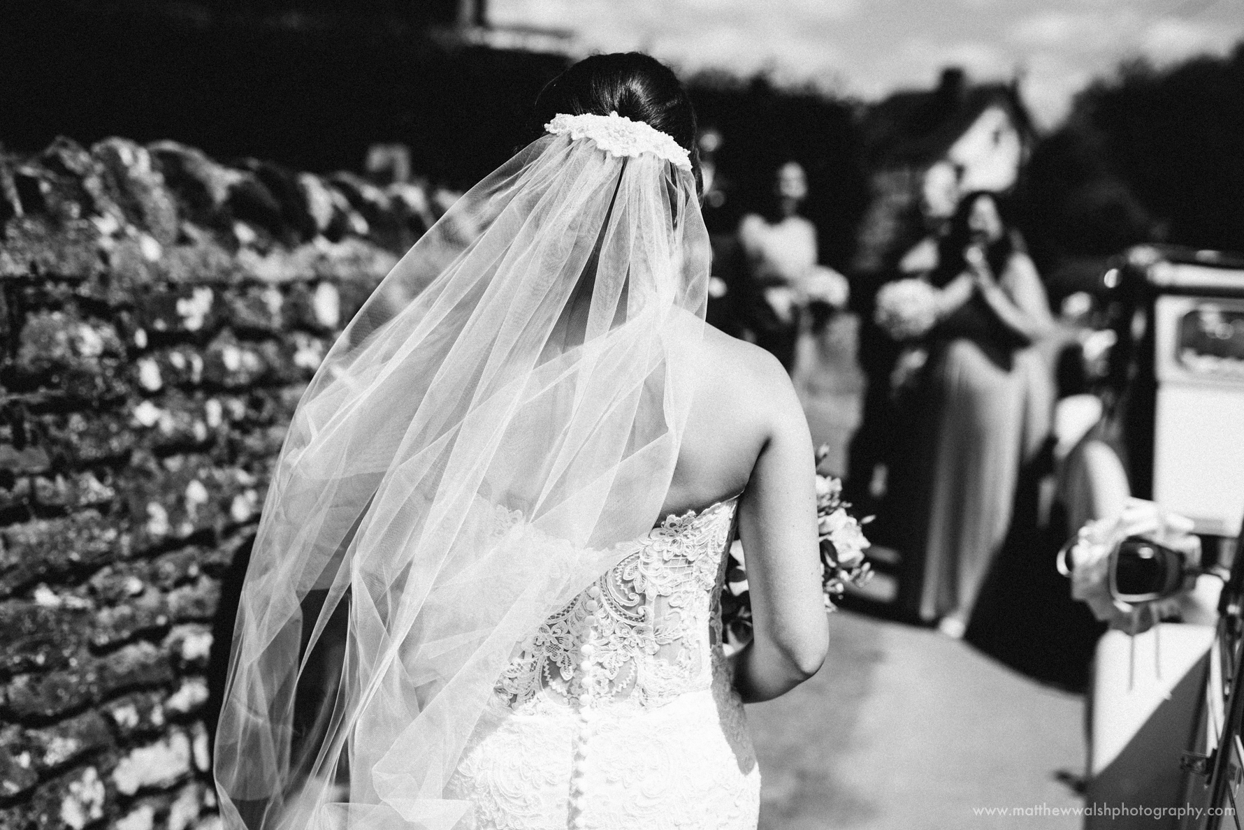 The detail of the back of a beautiful wedding dress