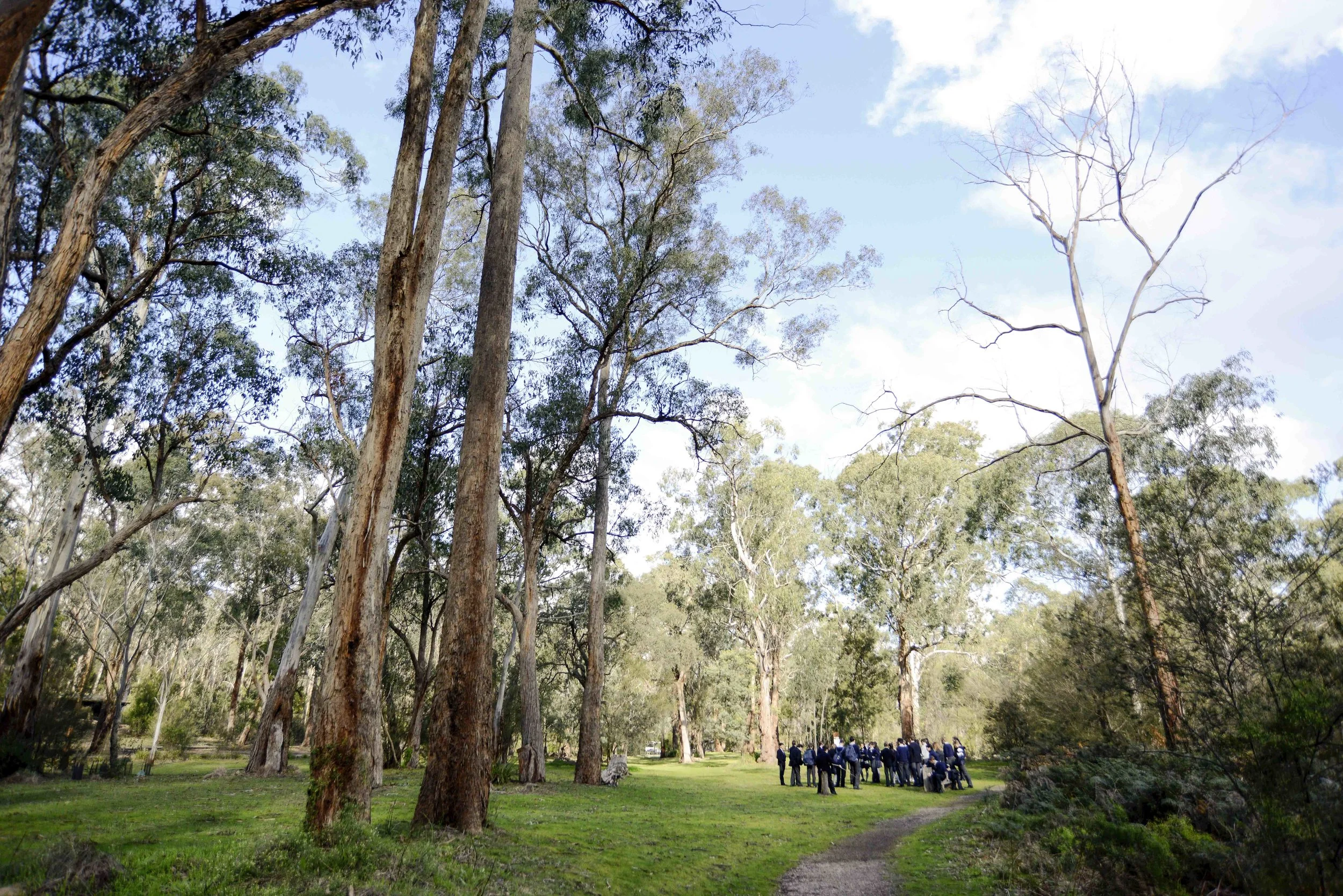 A walking tour at Pound Bend