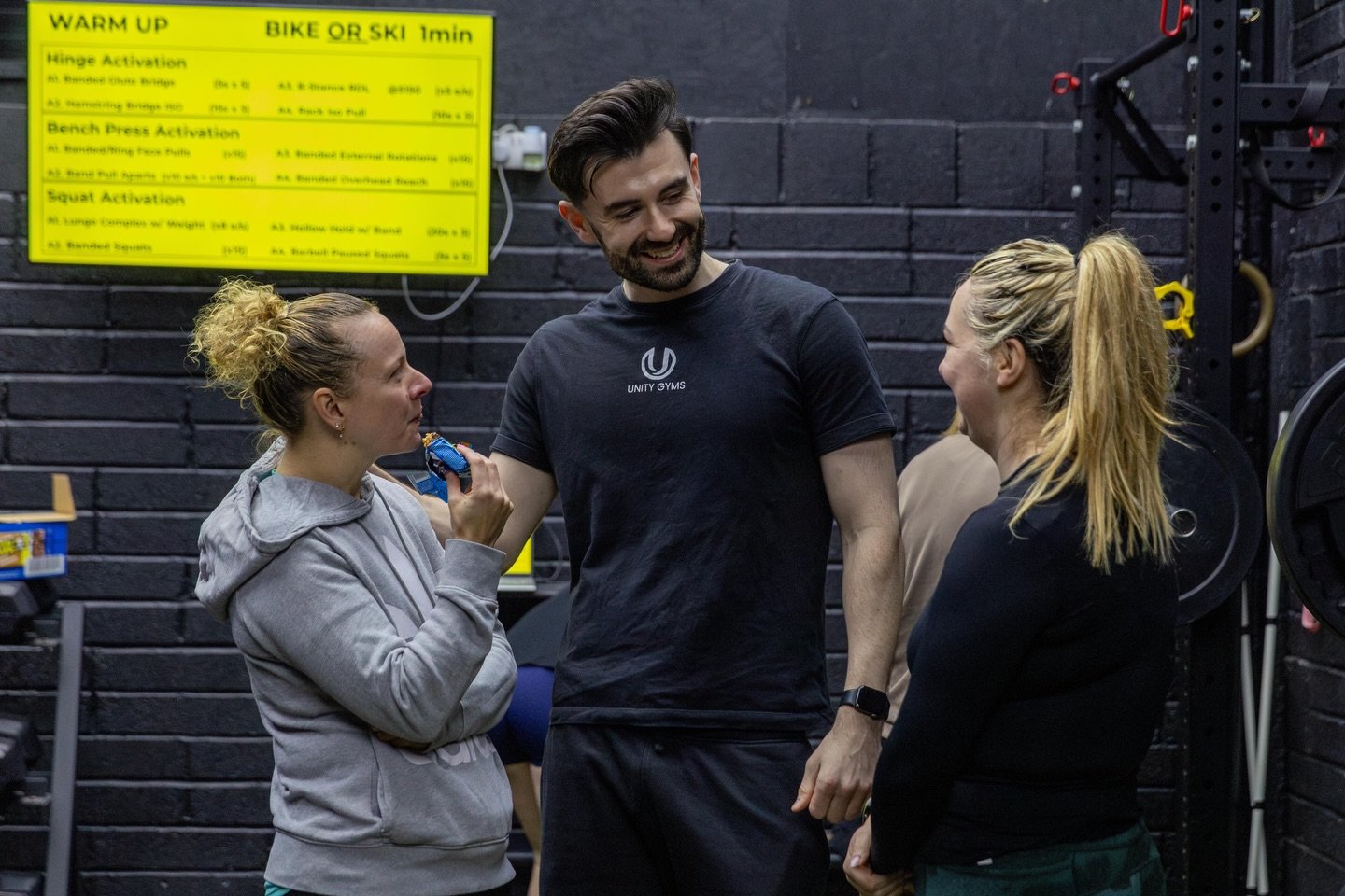 Some bits from our Testing day &amp; 1 Year anniversary 💪🏻
-
Well done to everyone some excellent PB&rsquo;s and big lifts 👊🏻
-
Thanks @yourdailydohs for the pictures 📸 
#personaltraining #fatloss #strengthtraining #gym #personaltrainer
