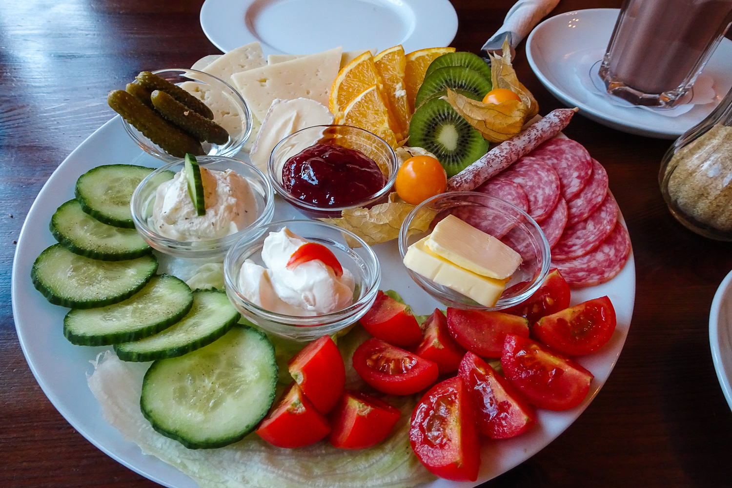 cafe kanel berlin neukölln