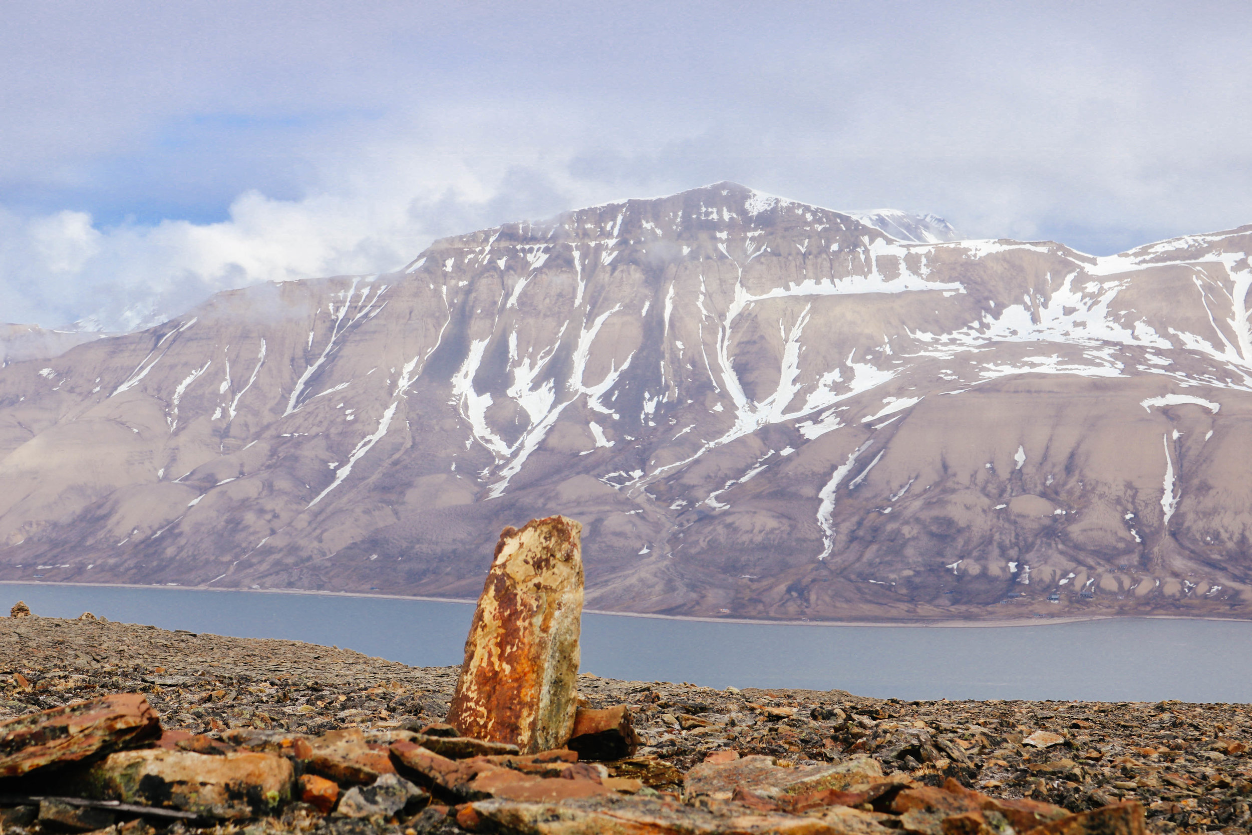 svalbard summer weather