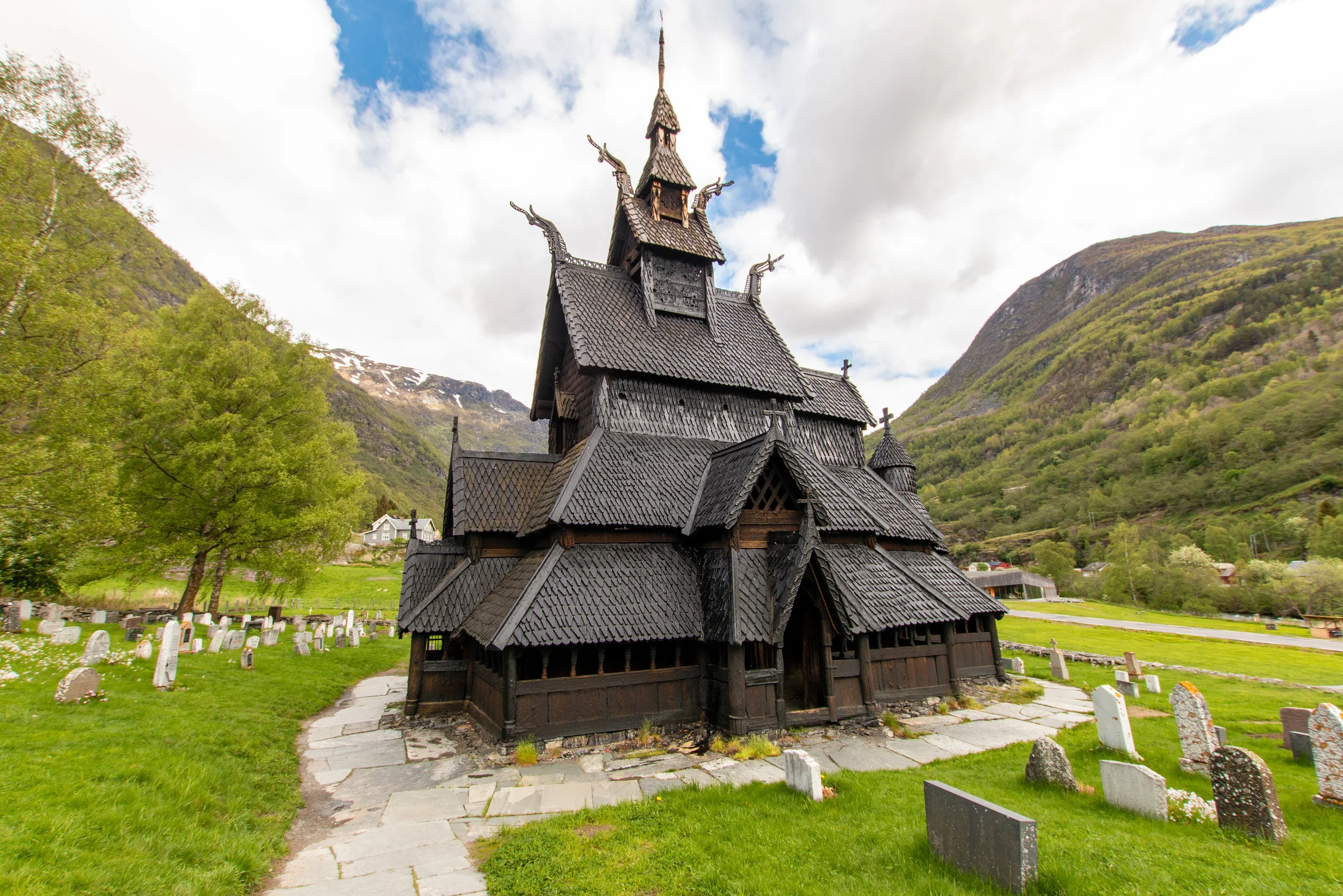 Stabkirche von Borgund.jpg