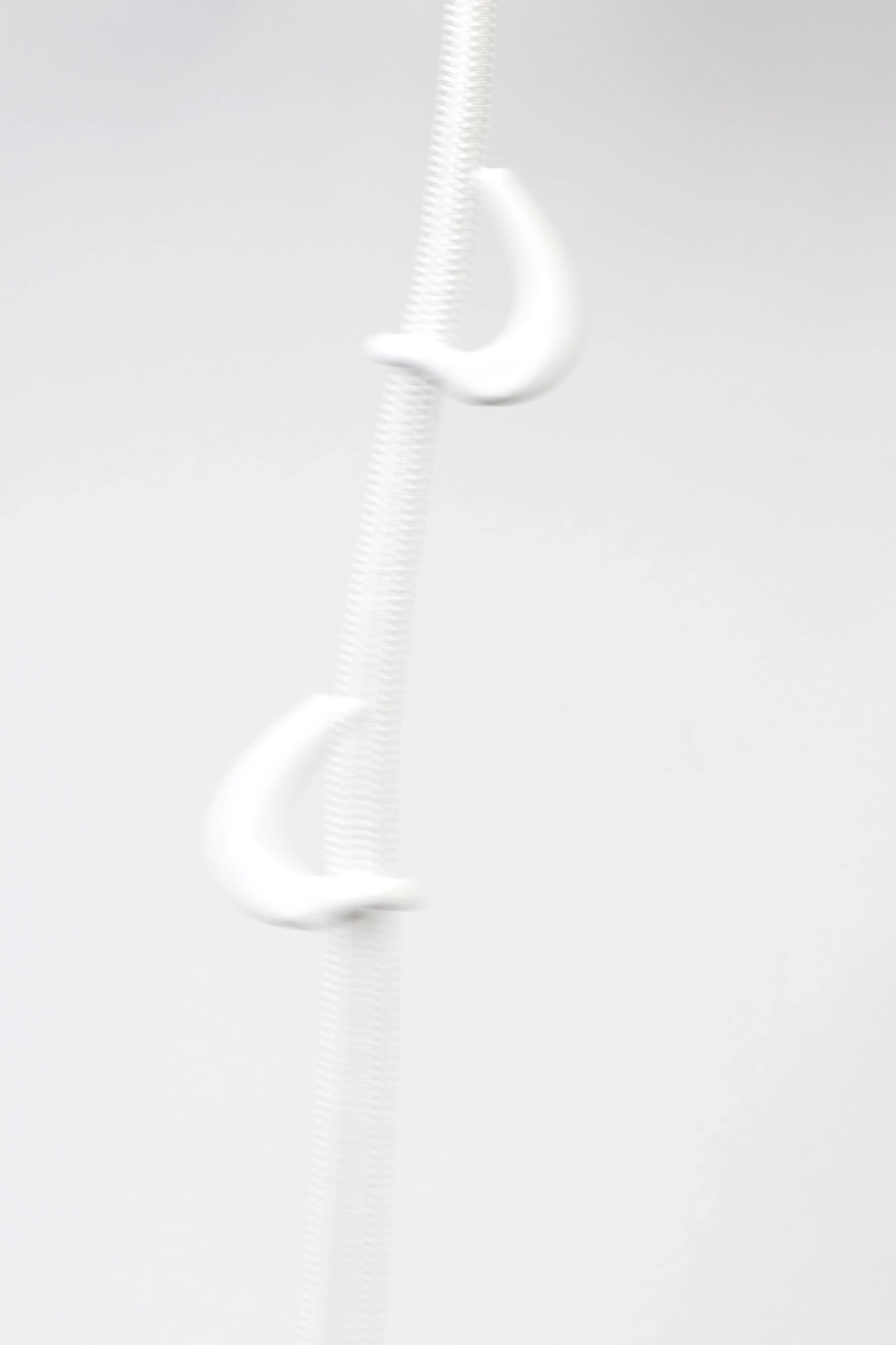Nörk Rack_White_Swinging.JPG
