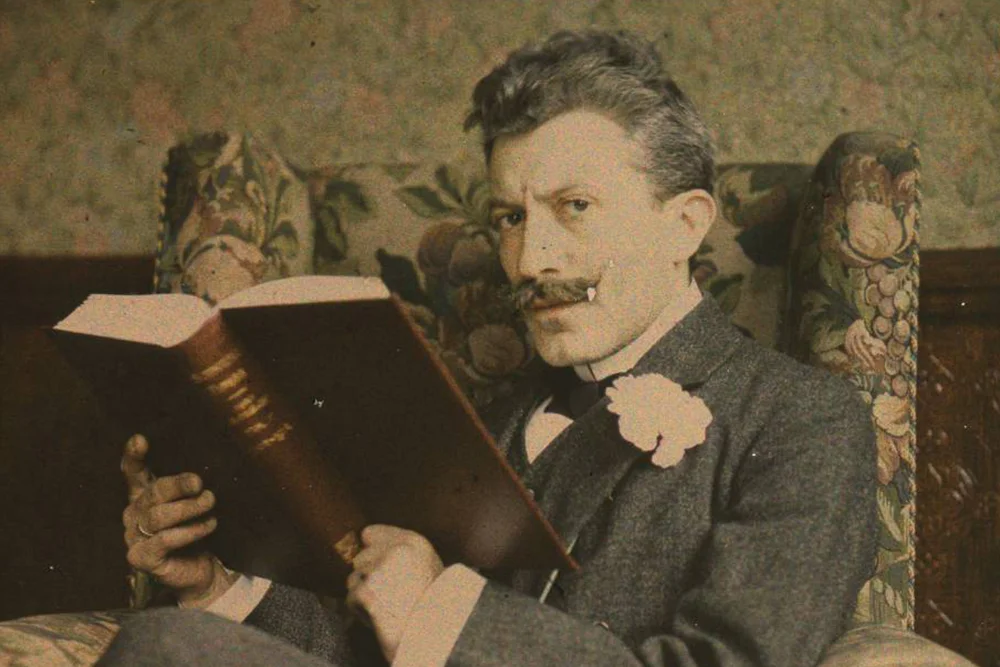 Paris Review