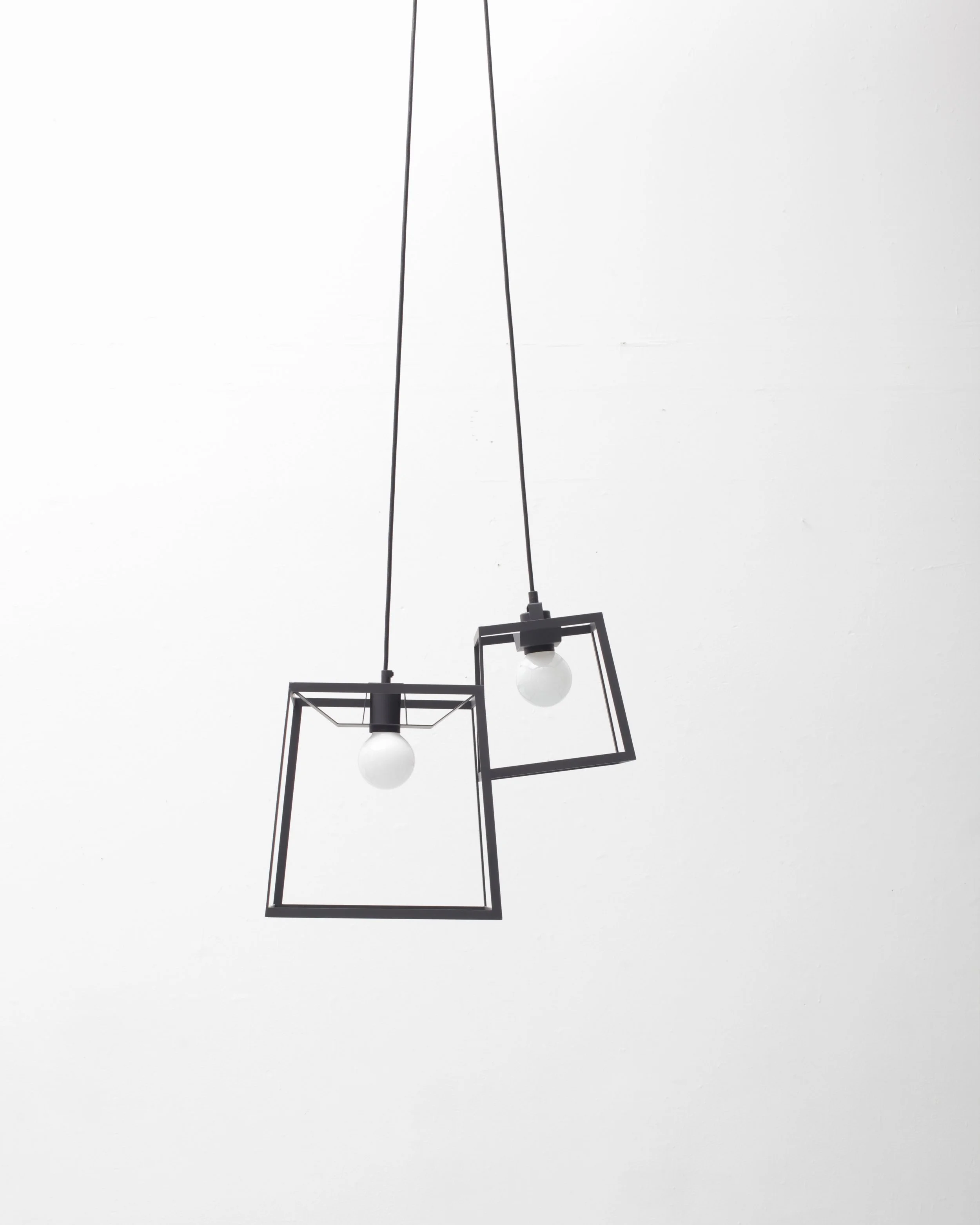 2 Piece Frame Cluster