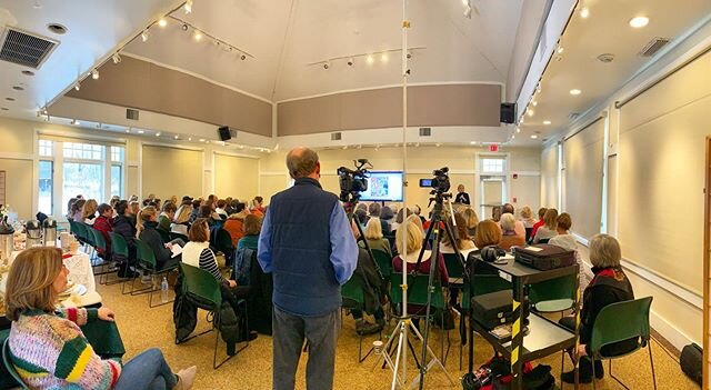 2 video cameras, a packed house + me + my 🍋🌺 pics - talking floral design, gardens, parties + bouquets @newcanaannaturecenter today with #NewCanaanBeautification. Thank you SO much for coming out this morning - what a thrill. X KL.