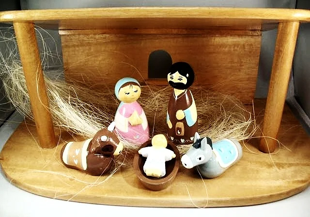 Wood nativity with stable