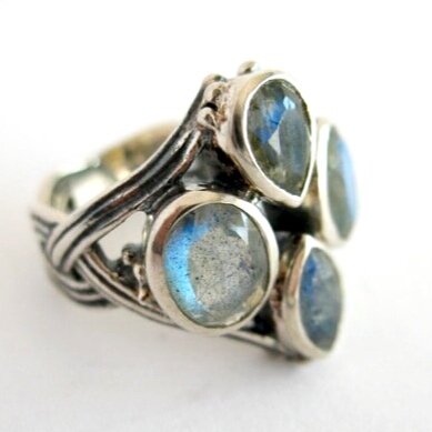 size 6 labradorite ring