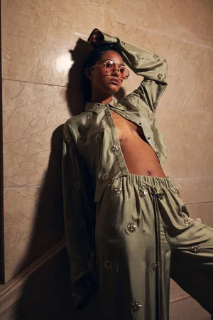 MICRO MEDALLION PAJAMA