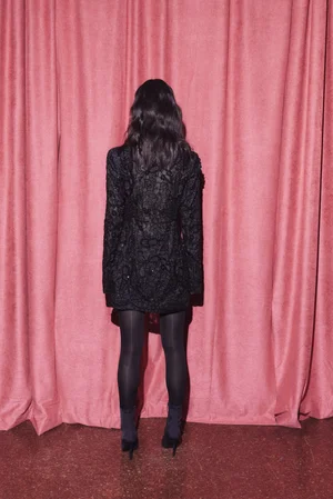 DENTELLE GRANDE 3D NOIR JACKET DRESS