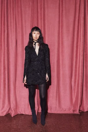 DENTELLE GRANDE 3D NOIR JACKET DRESS