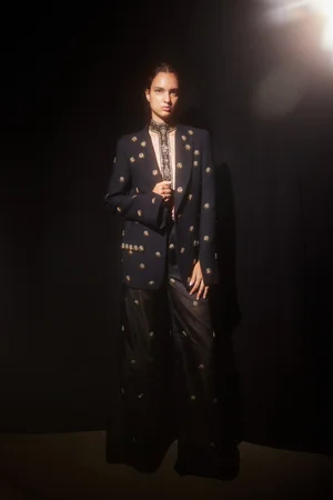 ELIZANTYNE MEDALLION SUIT