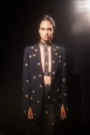 ELIZANTYNE MEDALLION SUIT