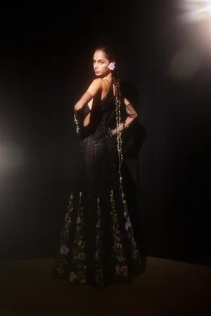 DENTELLE MULTI NOIR DRESS