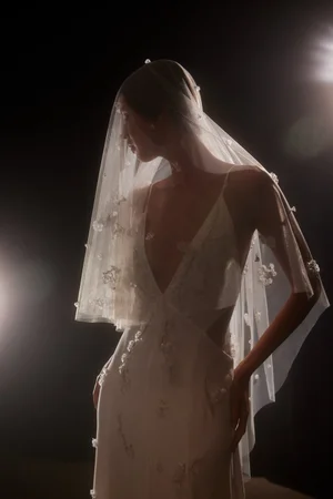 LILY OF THE VALLEY HYALUS DRESS AND VEIL