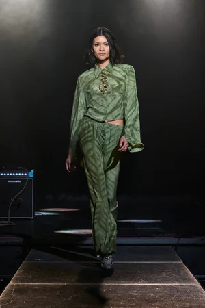 TIE-DYE JADE OLIVE TOP AND TROUSER SET