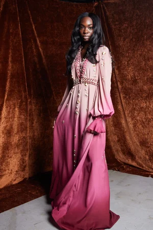DEGRADÉ PENDANT MEDALLION BLUSH CAPED DRESS & HALTER