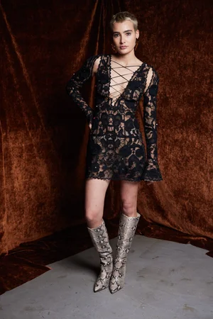 CACTUS ROSE NOIR LACE MINI DRESS