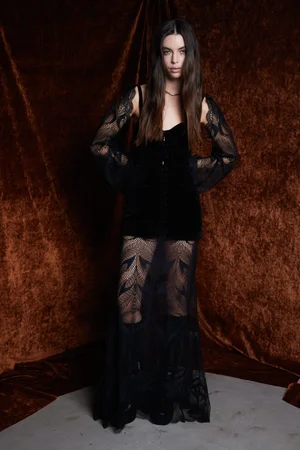 BLACK VELVET AND AMOR LACE SET