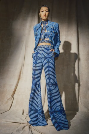 METAL MEDALLION MARBLE WASH JACKET SET