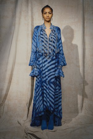 METAL MEDALLION MARBLE WASH VEST AND CAFTAN