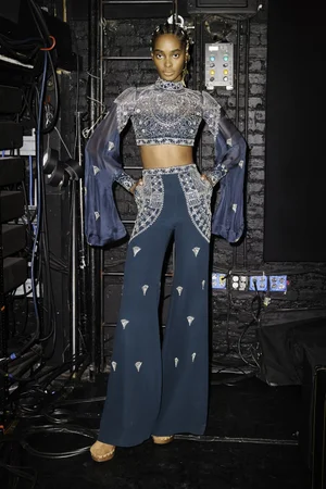 SCALLOP ARMOR NIGHT BLUE TOP AND PANT SET