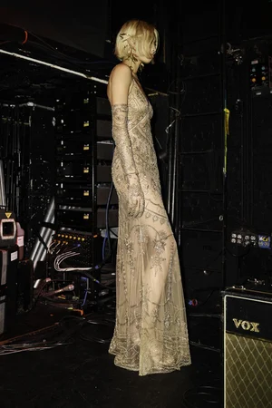 ARMOR SCALLOP CHAMPAGNE DRESS AND GLOVES