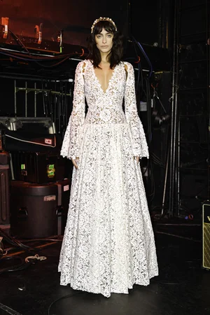 DENTELLE TROIS DRESS AND SLEEVE