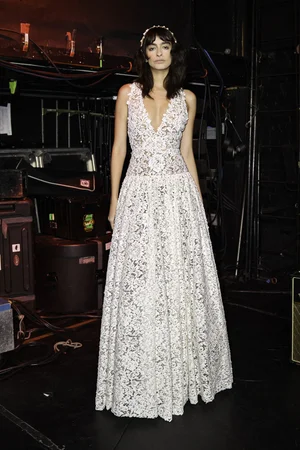 DENTELLE TROIS DRESS AND SLEEVE