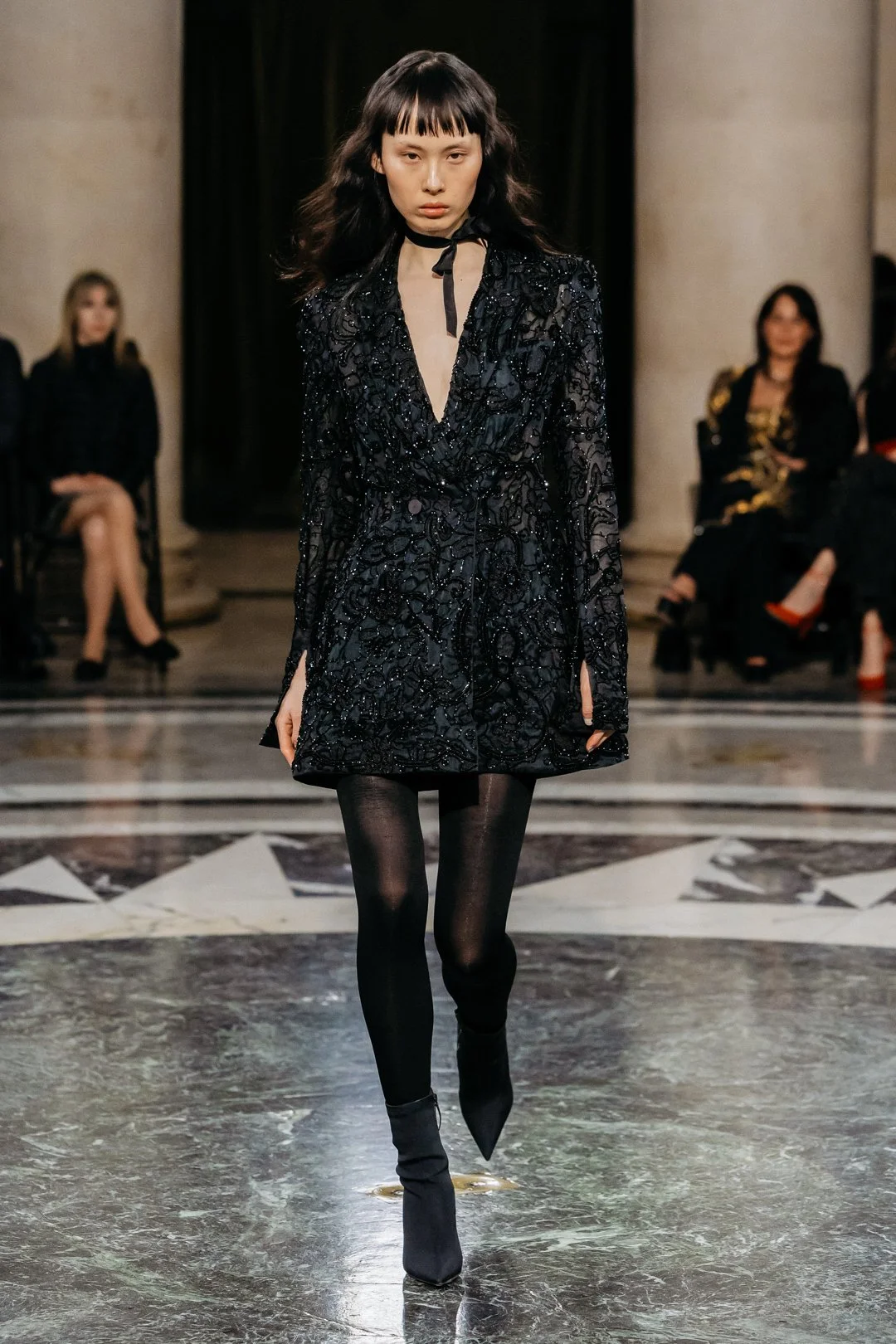 DENTELLE GRANDE 3D NOIR JACKET DRESS